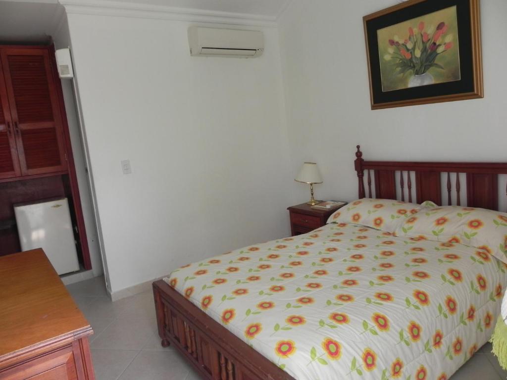 Santa Barbara Hotel Country Villavicencio Zimmer foto