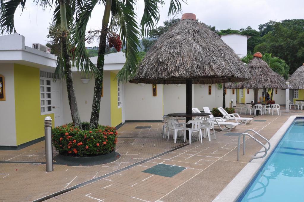 Santa Barbara Hotel Country Villavicencio Exterior foto