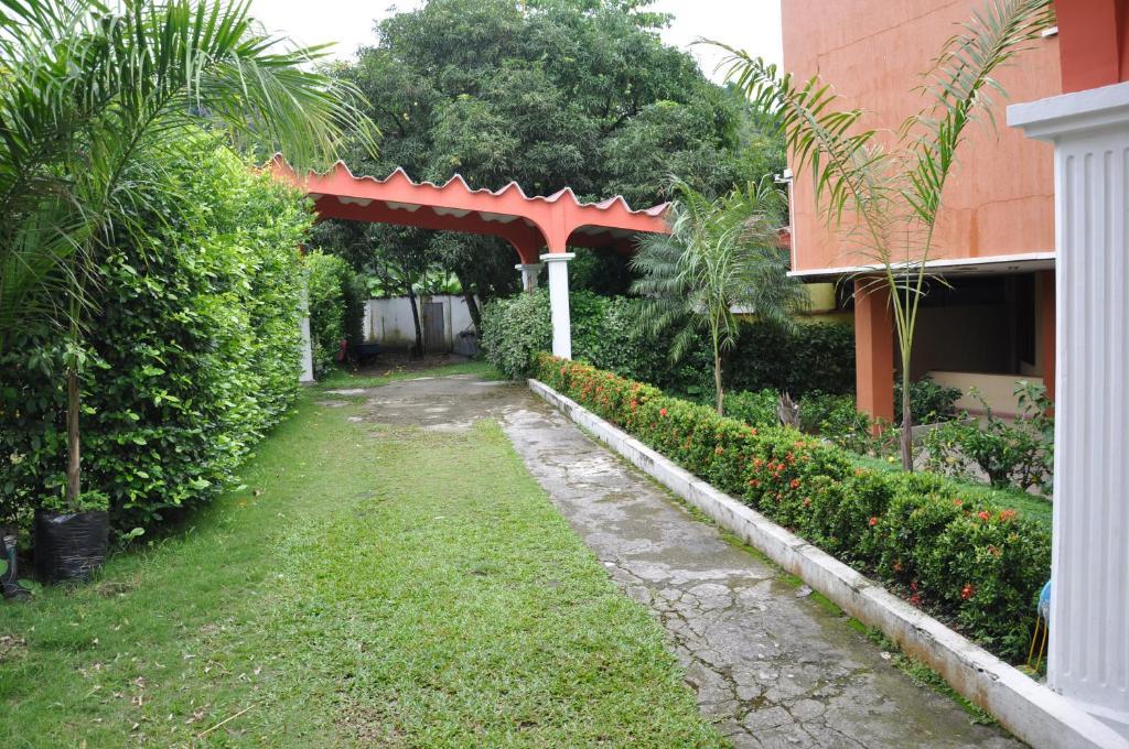 Santa Barbara Hotel Country Villavicencio Exterior foto